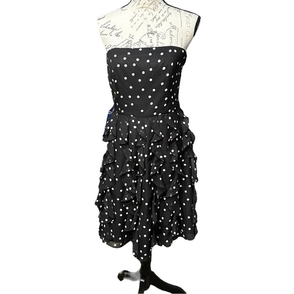 WHBM Strapless Black & White Polka Dot Ruffled Dress Size 4 - Picture 1 of 3